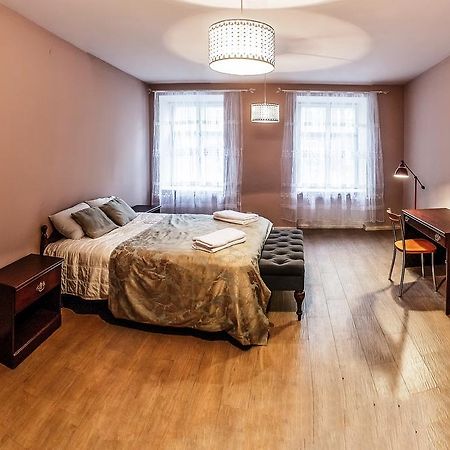Apartment On Hutsulska 24H Electric Лвив Екстериор снимка