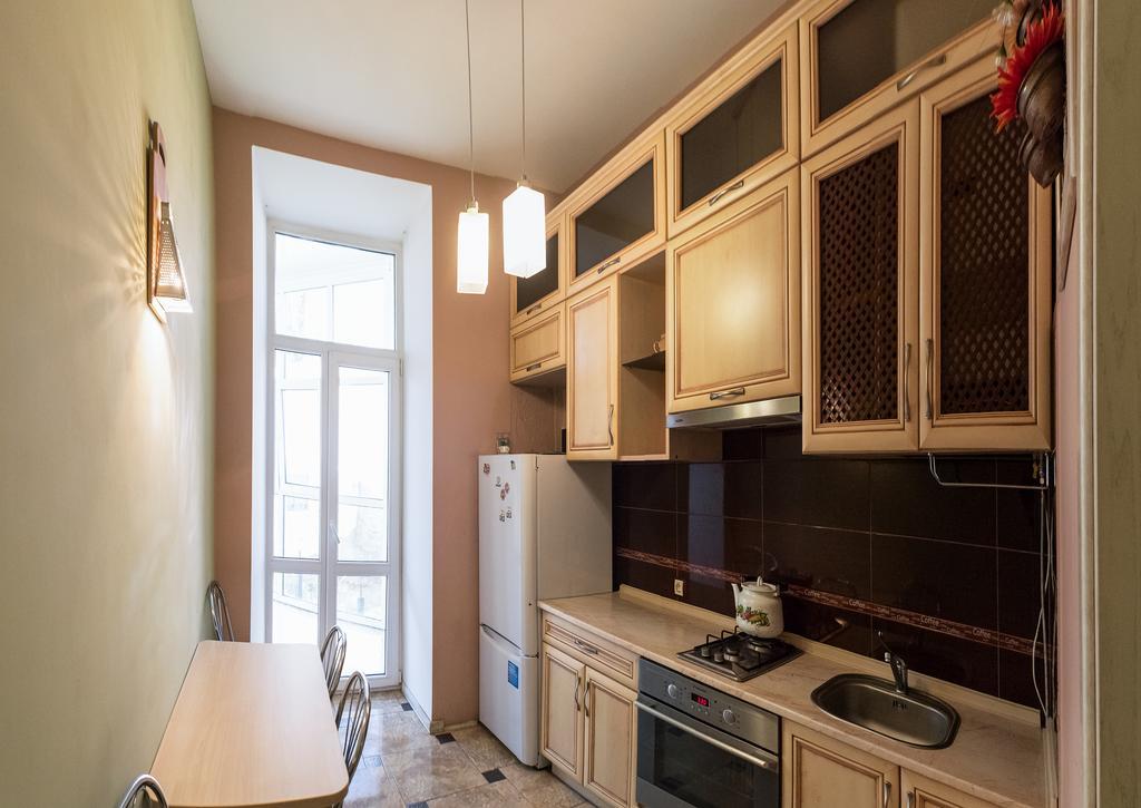 Apartment On Hutsulska 24H Electric Лвив Екстериор снимка